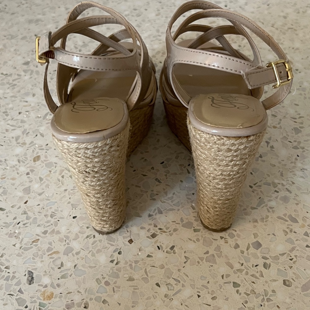 Fergalicious espadrilles 7.5 US - Picture 3 of 6